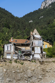 France, Alpes-Maritimes (06), parc national du Mercantour, Haute-Vésubie, Saint-Martin-Vésubie, la vallée reste très touchée par la tempête Alex du 2 octobre 2020, la maison du Clos Joli emporté par la tempête