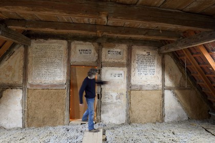 France, Bas-Rhin (67), Traenheim, le grenier synagogue, au XVIIIème siècle un petit oratoire inauguré en 1723 avait été aménagé discrètement dans une maison particulière