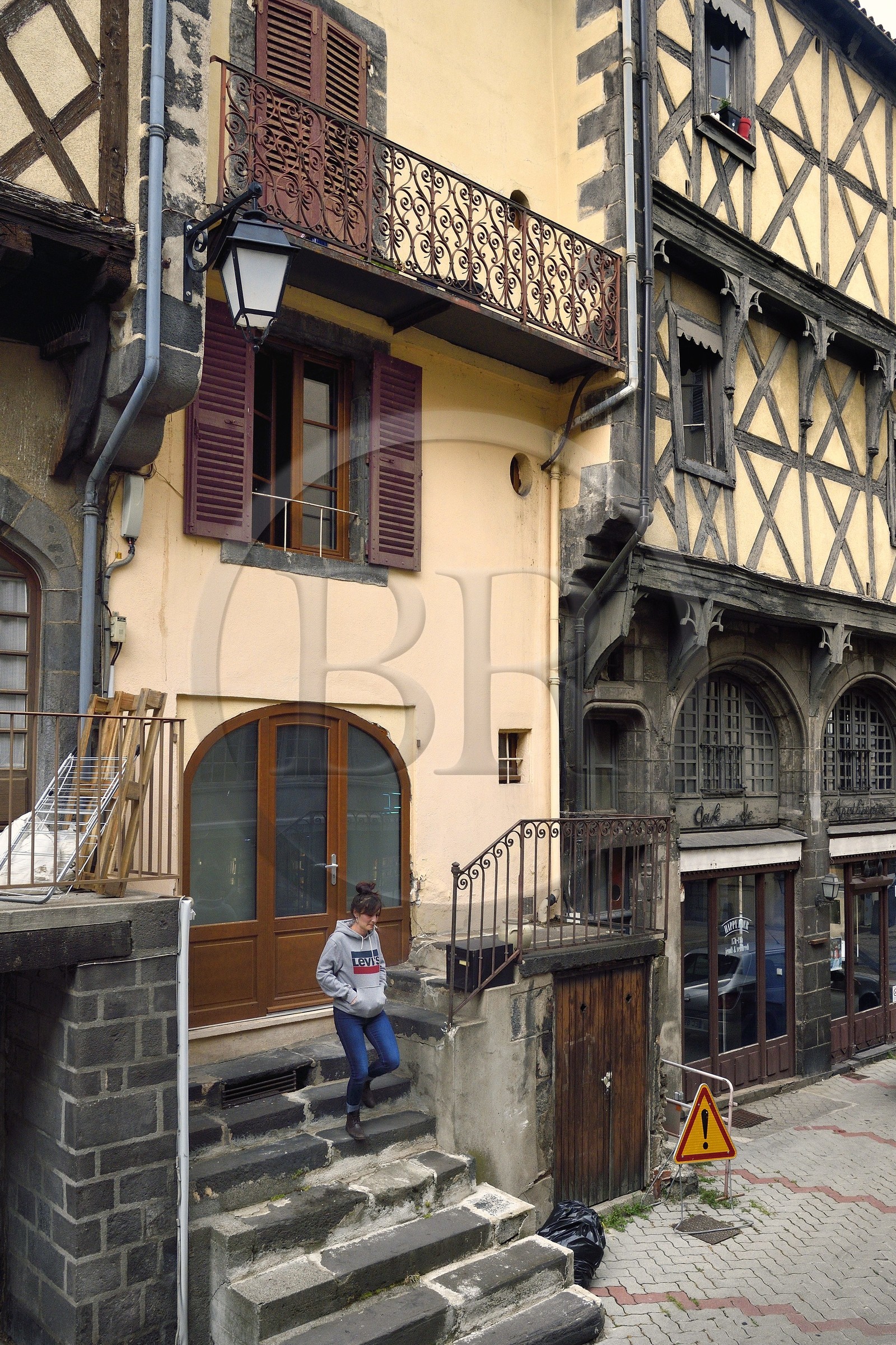 France, Puy-de-Dôme (63), Clermont-Ferrand, quartier de Montferrand, rue de la Rodade, maison de l'Apothicaire