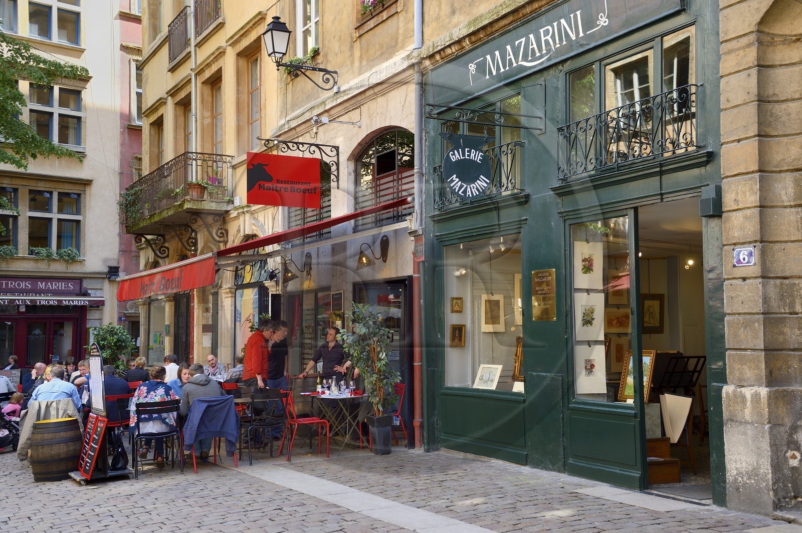 France, Rhône (69), Lyon, site historique classé Patrimoine Mondial de l'UNESCO, Vieux Lyon, place de la Baleine (rue Saint Jean)
