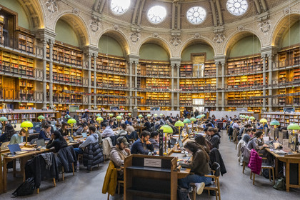 France, Paris (75), Bibliothèque Nationale de France, site Richelieu, la salle Ovale à la fois salle de lecture et lieu de visite