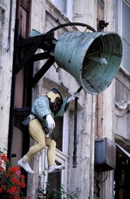 France, Nord (59), Lille, la cloche du rang du Beauregard place du Théâtre