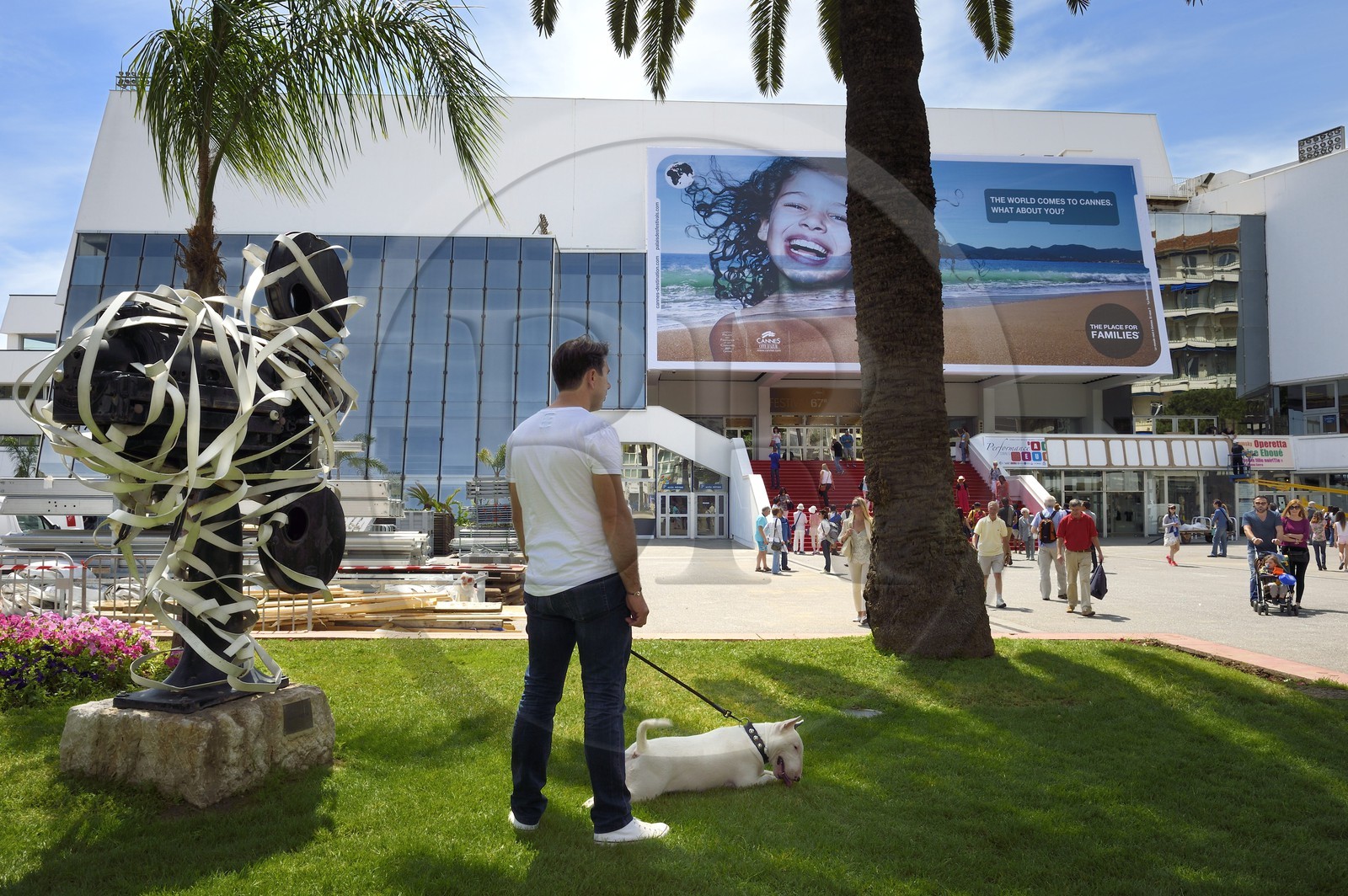 France, Alpes-Maritimes (06), Cannes, le Palais des Festivals sur le boulevard de la Croisette