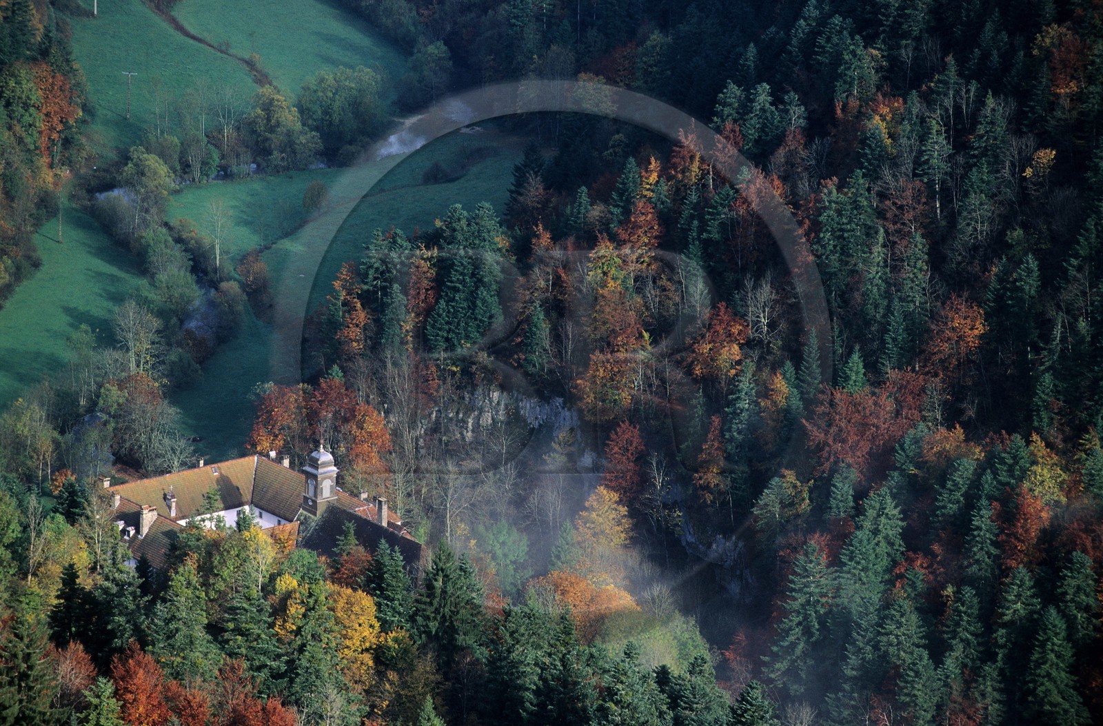 France, Doubs (25), cirque de Consolation et Notre-Dame-de-Consolation