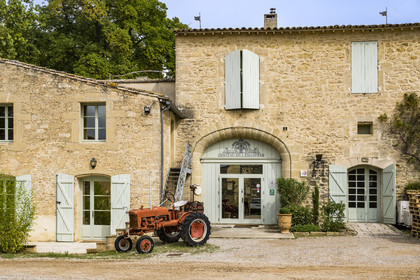 France, Hérault (34), Lavérune, Chateau de l'Engarran, hotel particulier de la deuxième moitié du XVIIIème siècle appelée folie montpelliéraine, le domaine viticole