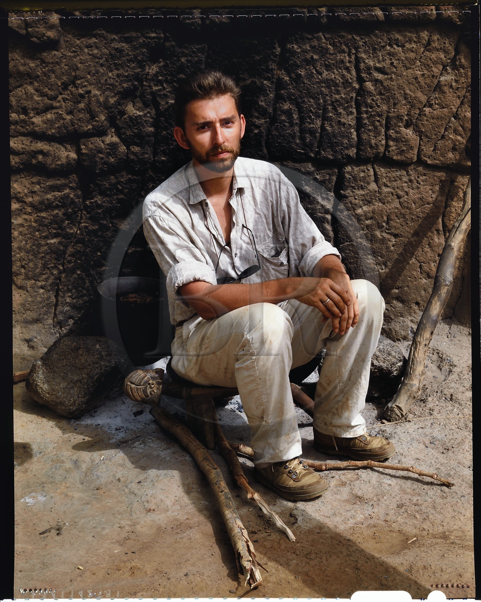 Burkina Faso, province de Poni, pays des Lobi, Loropéni, le photographe Bertrand Rieger en 1992