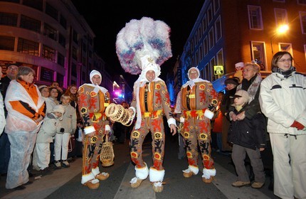France, Nord (59), soirée inaugurale de Lille 2004, parade des Gilles de Binch