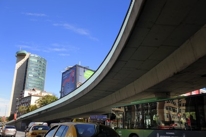 Turquie, Istanbul, nouveaux immeubles des quartiers nord de la rive européenne et le périphérique