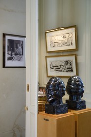 France, Alpes-Maritimes (06), Cannes, la villa La Californie où vécu Pablo Picasso, aujourd'hui renommé le Pavillon de Flore par Marina Picasso, sculpture d'Henri Matisse