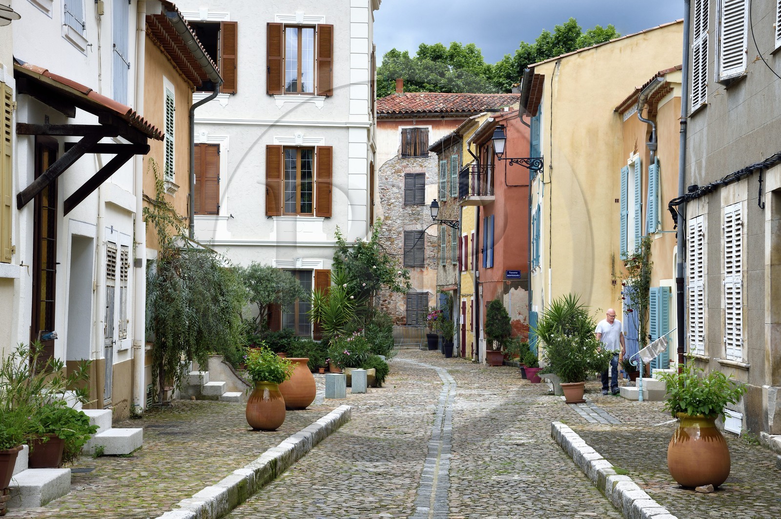 France, Var (83), Massif des Maures, Collobrières, rue Montesquieu dans le quartier XVIIe au XIXe siècle