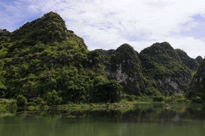 Vietnam, province de Ninh Binh, futur Tam Coc 2 à coté du site de Hoa Lu