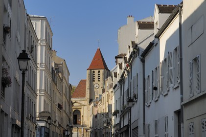 France, Paris (75), le village de Charonne, l'église Saint-Germain de Charonne et la rue Saint-Blaise