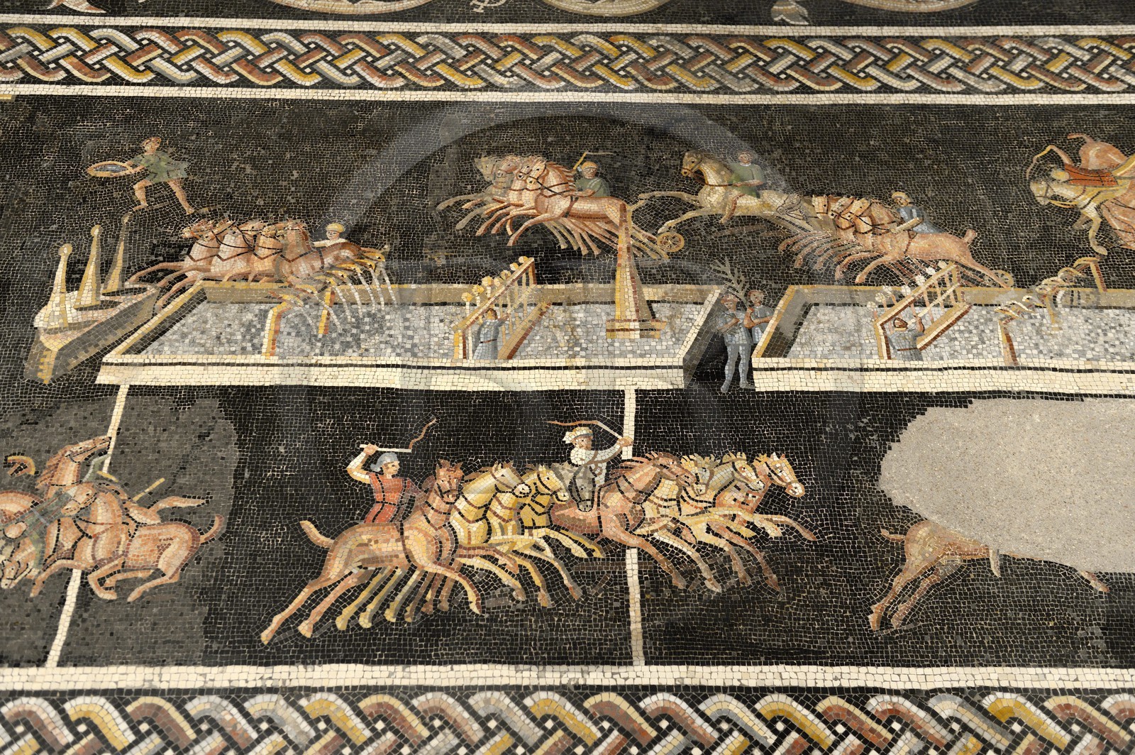 France, Rhône (69), Lyon, site historique classé Patrimoine Mondial de l'UNESCO, colline de Fourvière, musée gallo-romain de Fourvière, mosaique des jeux du cirque