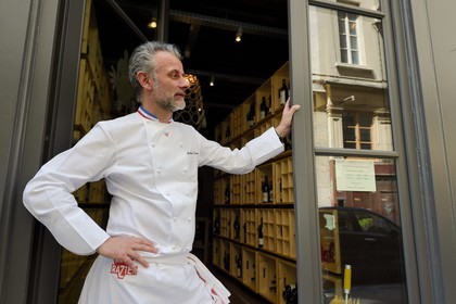 France, Rhône (69), Lyon, restaurant de la Mère Brazier fondé en 1921 par Eugénie Brazier, Mathieu Viannay Chef doublement étoilé au guide Michelin