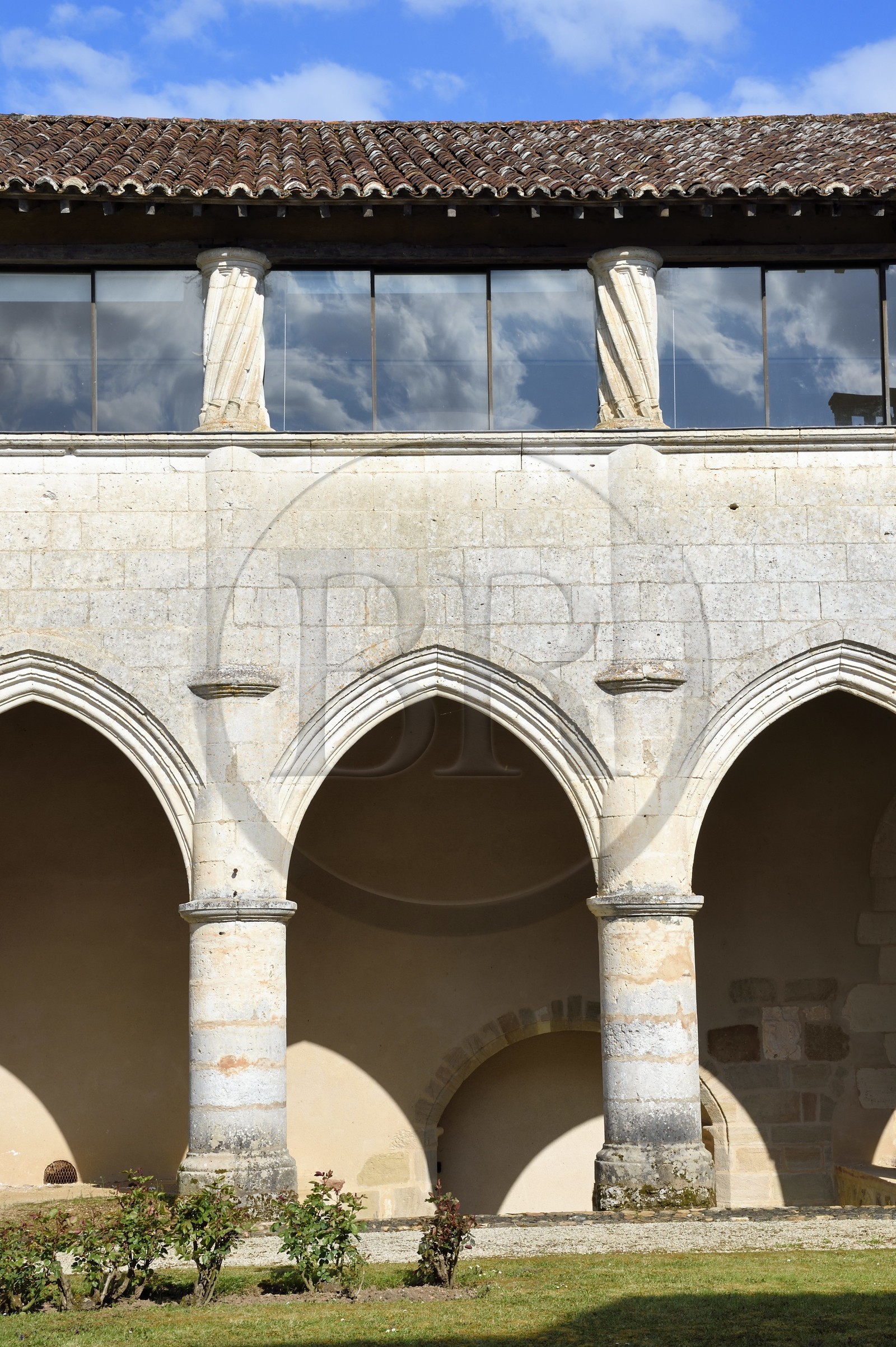 France, Dordogne (24), Périgord Vert, Saint-Jean-de-Côle, labellisé Les Plus Beaux Villages de France, l'ancien prieuré
