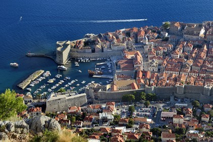 Croatie, Dalmatie, cote dalmate, Dubrovnik, centre historique classé Patrimoine Mondial de l'UNESCO, le vieux-port