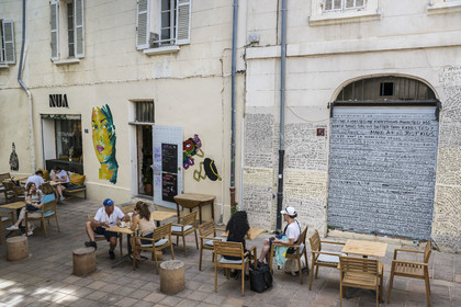 France, Bouches-du-Rhône (13), Marseille, quartier du Panier, peintures murales et graffitis place de Lorette