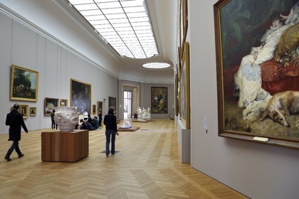 France, Paris (75), Le Petit Palais, construit à l'occasion de l'Exposition universelle de 1900 par l'architecte Charles Girault, il abrite le musée des beaux-arts de la ville de Paris