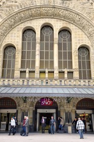 France, Moselle (57), Metz, quartier impérial, la gare de Metz, édifiée de 1905 à 1908 par l'architecte berlinois Jurgen Kruger est inscrite monument historique