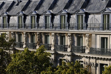 France, Paris (75), boulevard des Capucines, détail d'une façade haussmannienne