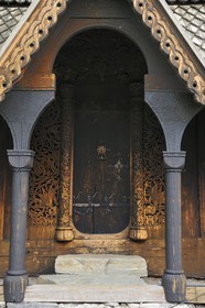 Norvège, comté de Sogn Og Fjordane, Vik, église en bois debout ou stavkirke (1130) de Hopperstad aux motifs vikings de l’ère pré-chrétienne