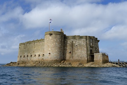 France, Finistère (29), baie de Morlaix, Carantec, le château du Taureau construit par Vauban au XVIIe siècle