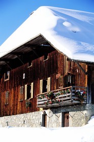 France, Haute-Savoie (74), les portes du soleil (hiver) village de Morzine