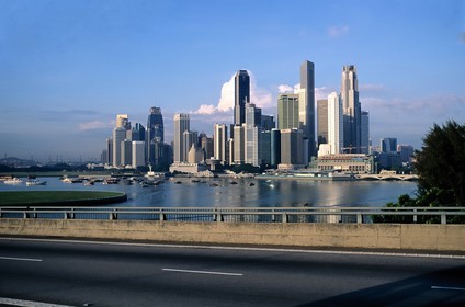 Singapour, gratte-ciel du centre ville