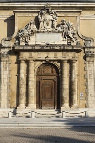 France, Var (83), Toulon, l'Arsenal, la porte monumentale de la Corderie rue Anatole France