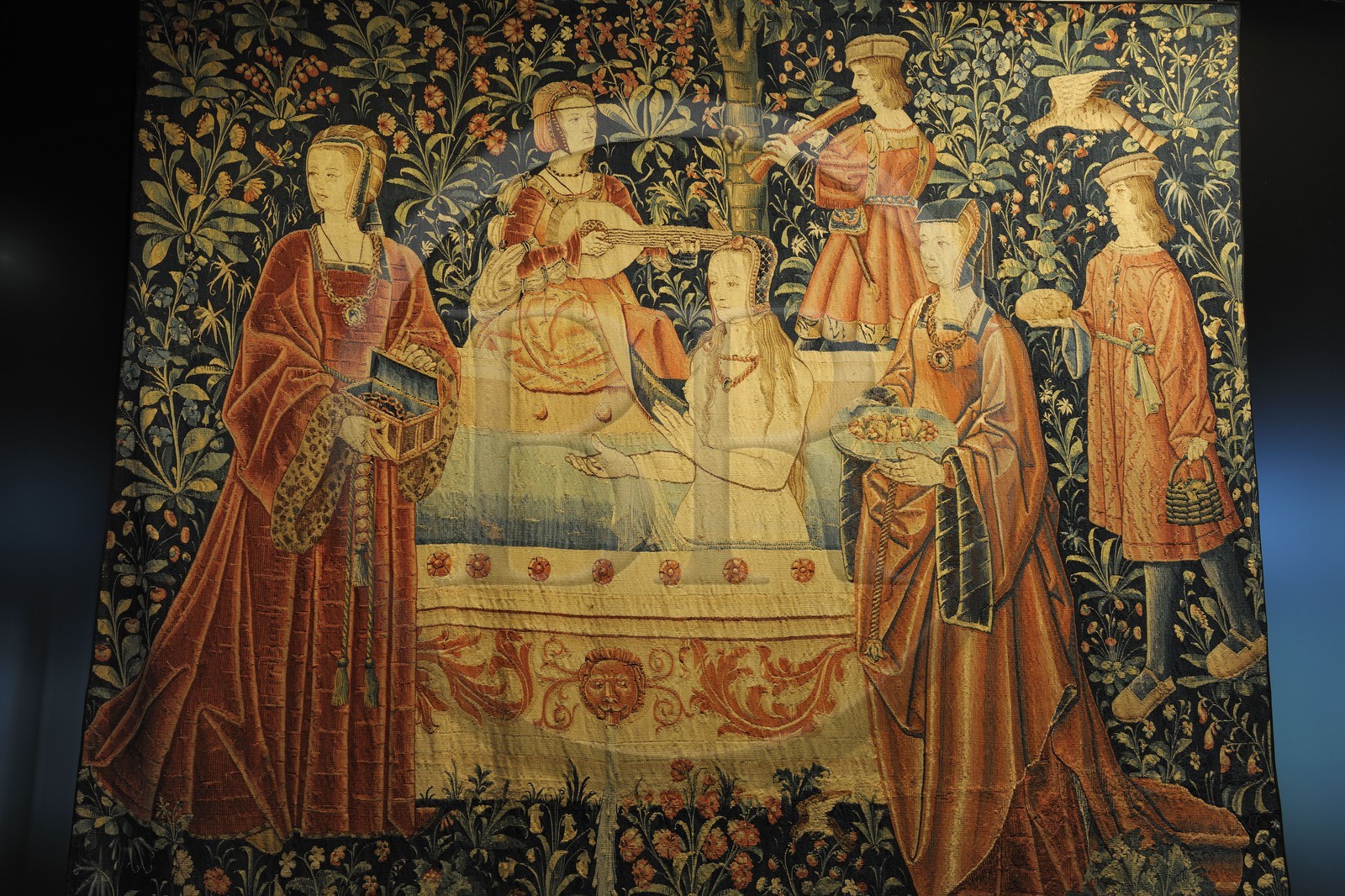 France, Paris (75), musée du Moyen-Age, ancien hôtel de Cluny, tapisserie de la vie seigneuriale  le bain du début 16ème siècle