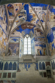 France, Vaucluse (84), Avignon, Palais des Papes classé Patrimoine mondial de l'UNESCO, chapelle Saint Martial avec les peintures murales de Matteo Giovannetti